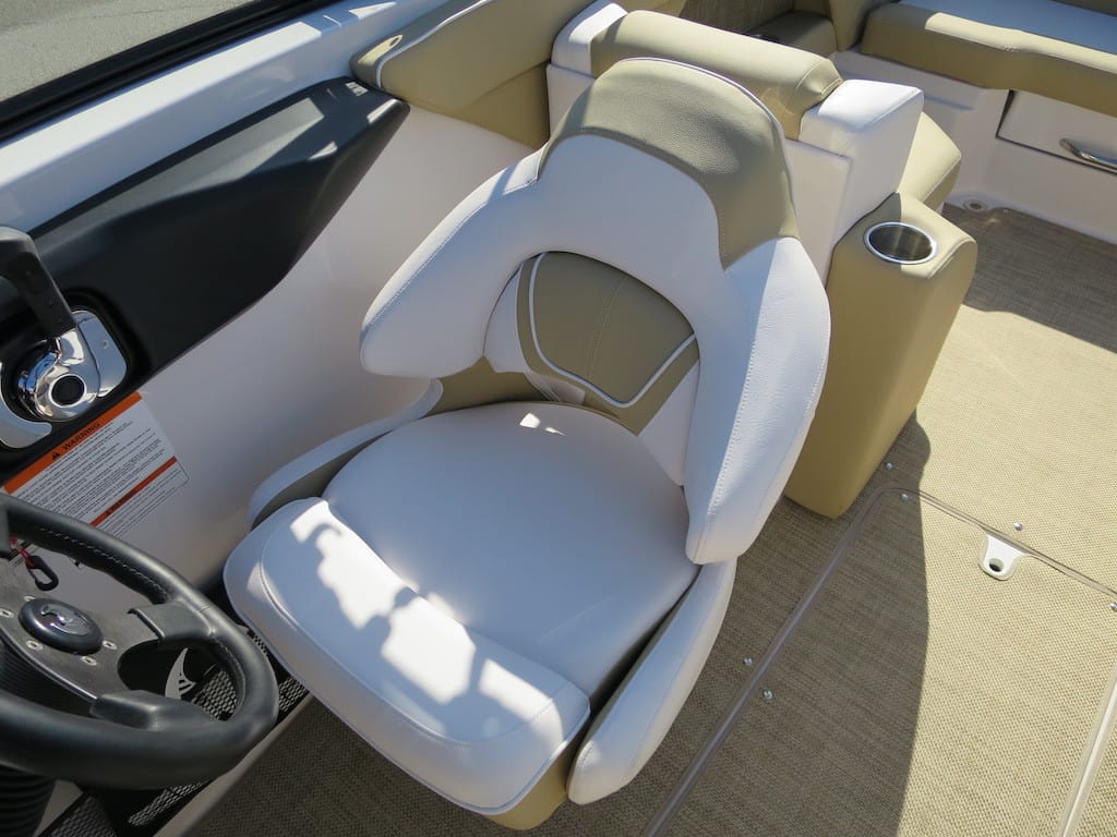 driver seat 255 scarab